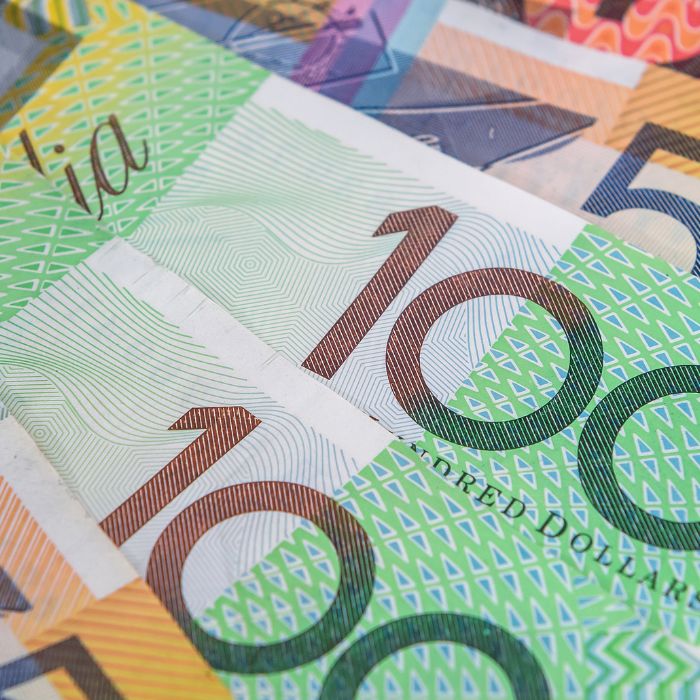 5 Smart Ways to Save Money on Quality Clothing with Lahay